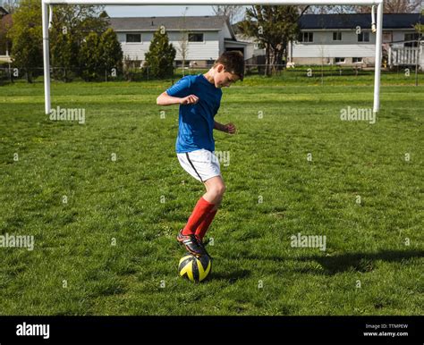 Soccer Training Effort Child Hi Res Stock Photography And Images Alamy
