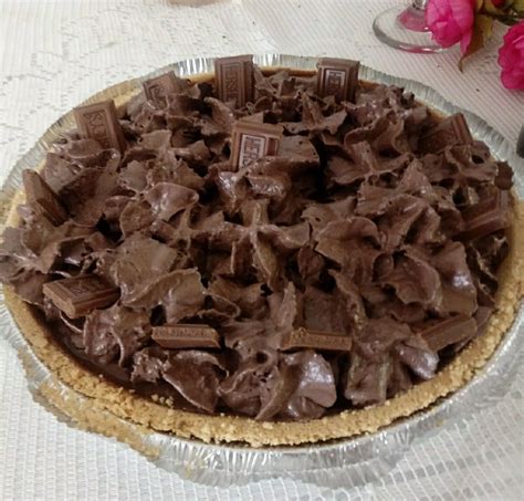 Make this chocolate mousse pie to wow your guests, it's a delicious recipe for dessert and so easy to make. Easy Triple chocolate Hershey pie | Hershey chocolate ...