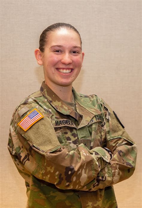 Maine Welcomes First Female Enlisted Combat Engineer