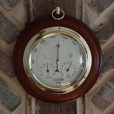 Traditional Weather Station Barometer Thermometer Hygrometer Free
