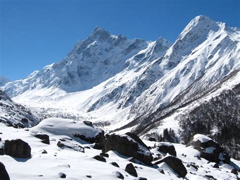WanderLust: Himalayan Peaks