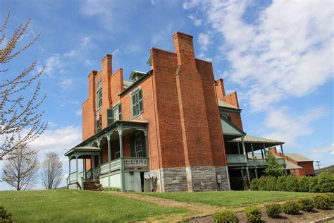 The Mansion at Fort Chiswell & Key Ingredients | Visit Wythe Us