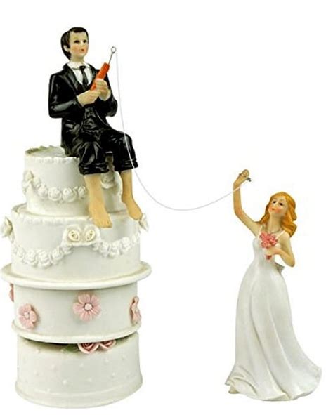 20 Funny Wedding Cake Toppers That Will Make You Laugh