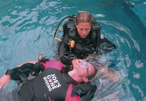 Padi Dive Course Packages And Deals From Joes Gone Diving