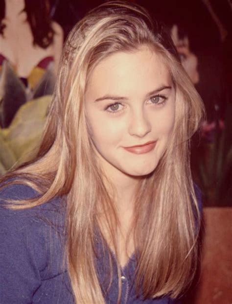 Alicia Silverstone People Say I Look Like Her Which Is Random But