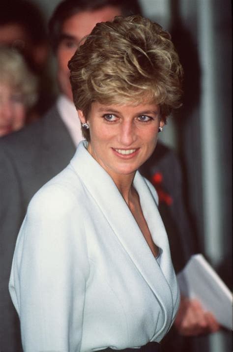 Remembering Princess Diana On Her 60th Birthday Entertainment Tonight