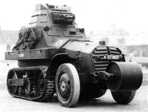 Poczet Czolgów Swiata Pojazd Pancerny Schneider Amc P16