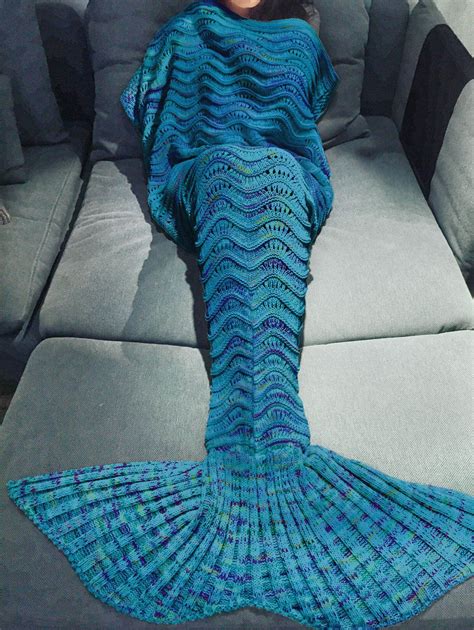 Blue Comfortable Multicolor Knitted Mermaid Tail Design Blanket For