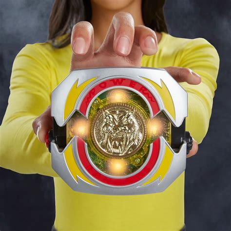 Mighty Morphin Power Rangers Yellow Morpher Debuts From Hasbro