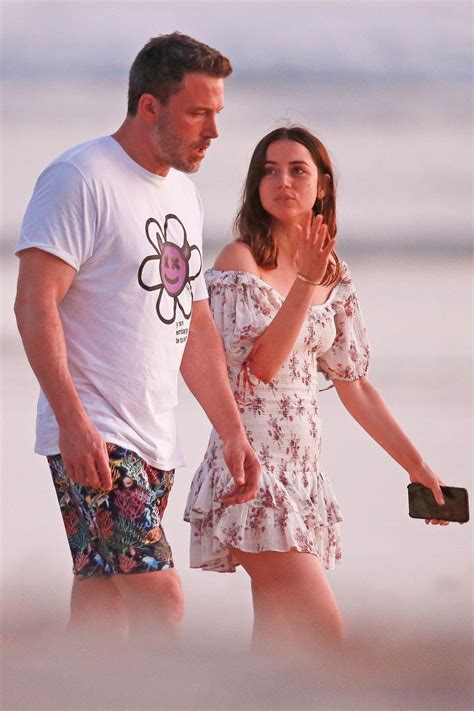 Ana De Armas And Ben Affleck Vacation In Costa Rica Amalito