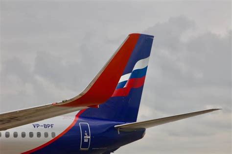 Aeroflot And Uac Sign Agreement For 100 Russian Built Superjet 100