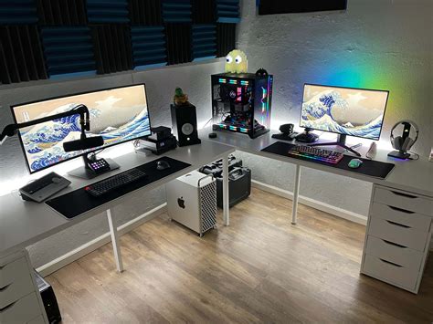 Beefed Up Mac Pro And Modded Pc Crush It Work And Gaming Setups