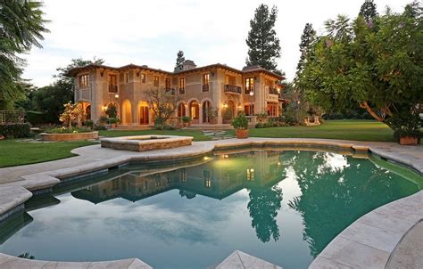 435 Million Mediterranean Mansion In Beverly Hills Ca Homes Of The