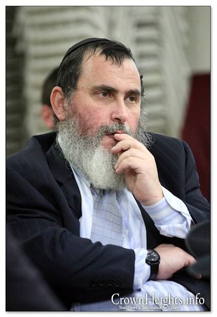 Ora Honours Rabbi Feldman Chabad News Crown