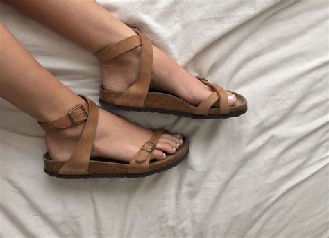 Pin Auf Birkenstock And Naot Sandals
