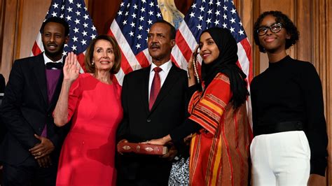 Ilhan Omar First Somali American Wears Hijab In Us Congress