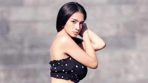 Netizen Sebut Maria Vania Kalah Nih Intip Cantiknya Angel Karamoy