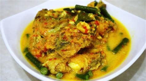 Resep gulai kepala ikan khas padang. Resep Gulai Ikan Gurame Bumbu Khas Padang - YouTube