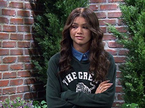 Kcundercover Hashtag On Twitter Zendaya Kc Undercover Outfits