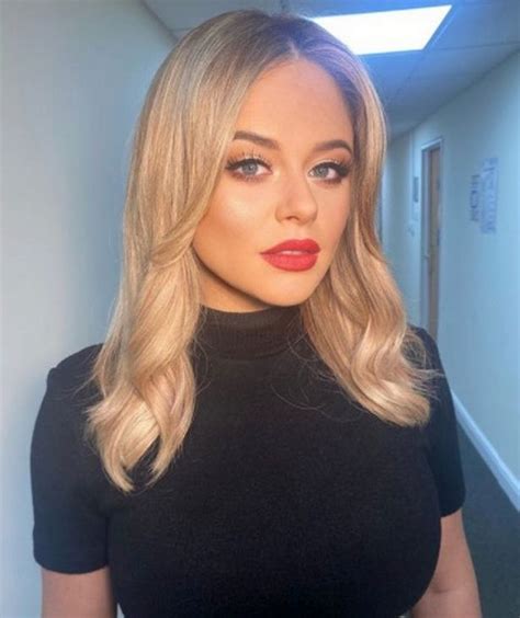 Emily Atack Delights Fans As Cleavage Spills From Skimpy Elf Outfit Janglerspuzzles