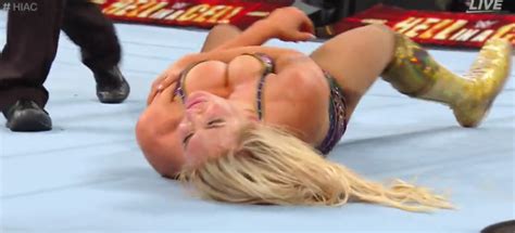 WWE Charlotte ShesFreaky