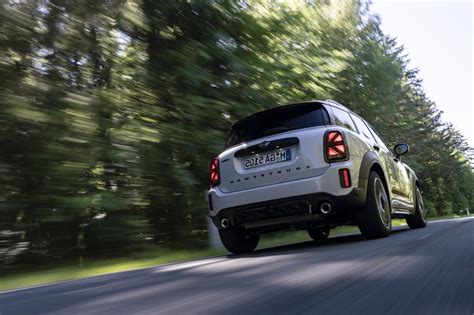 2022 Mini Jeep Smallest Crossover Fca News And Pictures Top Newest Suv