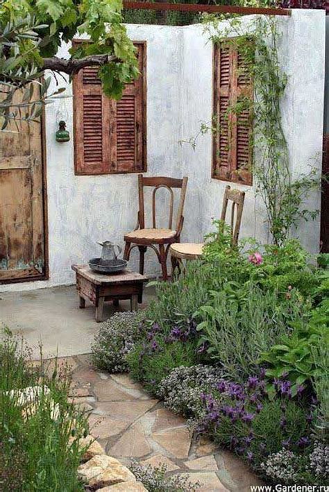 46 Amazing Small Courtyard Garden Design Ideas Pimphomee