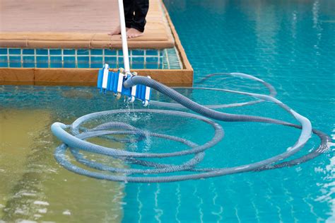 What Makes Hiring Professional Pool Cleaners Worth The Investment