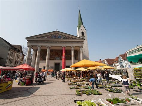 In der pension zum löwen genießen sie wohnkomfort und ein buntes stadterlebnis zugleich. Eine abwechslungsreiche Innenstadt - Dornbirn | VOL.AT
