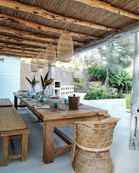 Avant Garde Outdoor Dining Room Design Cococozy