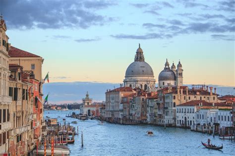 16 Romantic Things To Do In Venice For Couples Valentinas Destinations