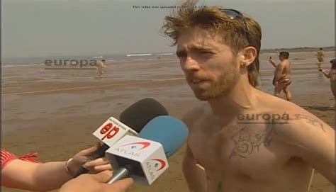 Hot Guys Being Interviewed Naked At The Beach Thisvid Com