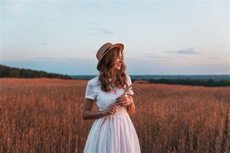 2560x1707 Woman Depth Of Field White Dress Mood Smile Summer Girl Model Hat Wallpaper