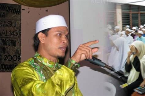 Ustaz syamsul amri hj ismail (presiden alumni debat malaysia adam / selebriti tv alhijrah). MP3 Ceramah: MP3 Ceramah: Ustaz Abdullah Khairi Haroon