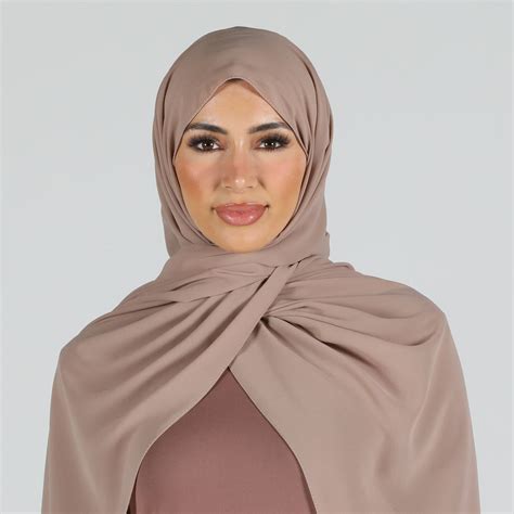 Niesha Hijab Anaya Clothing