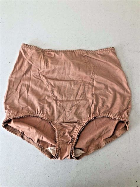 vintage bali panties with control in nude size xl gem