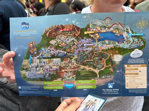 Photos New Disney California Adventure Guidemap Featuring ‘rogers The