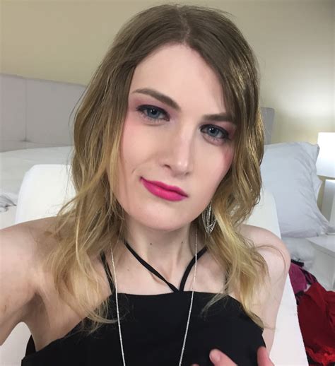 TW Pornstars Nikki Winters Twitter Streaming Trans Cammodel