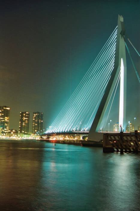 Das thema dieses fotos ist oma, rem koolhaas, rotterdam. Erasmus-Brücke (Rotterdam) Foto & Bild | architektur ...