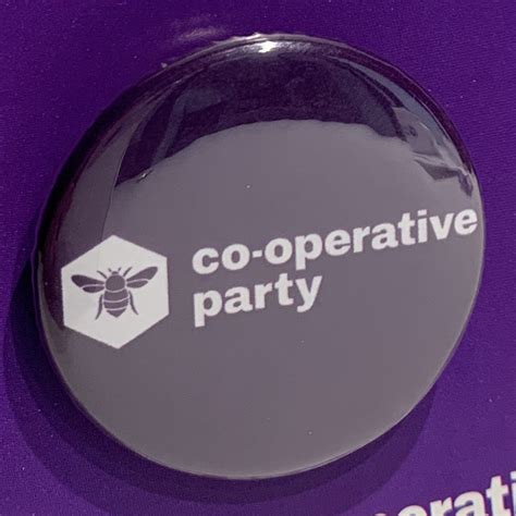 Co Operative Party Badge Co Operative Party