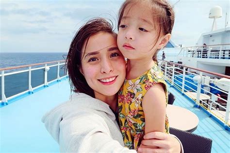 Check Out This Best Mother And Daughter Bonding Of Cristine Reyes With Her Mini Me Abs Cbn