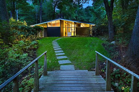 3 Sleek Mid Century Modern Homes You Will Love Landvest Blog Landvest