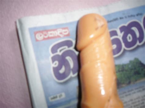 Sri Lankan Aunty Strapon Porn Pictures Xxx Photos Sex Images 1628184 Pictoa