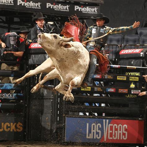 On a gorgeous february afternoon, i decided to join my friend and fellow world rider jeremiah st. Professional Bull Riders Built Ford Tough Series - New ...