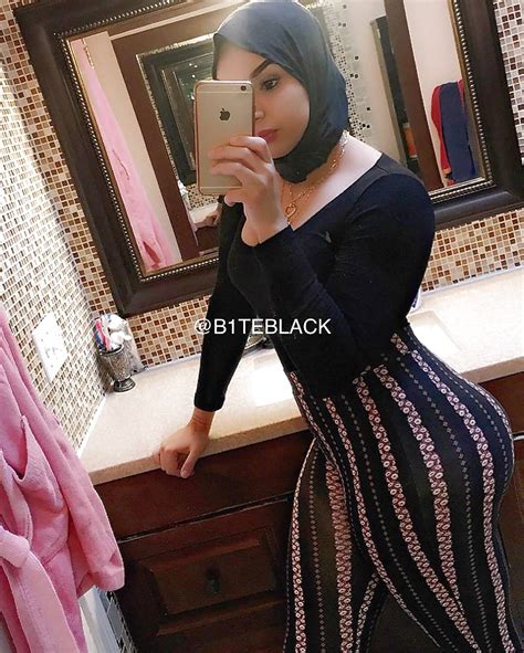 big ass hijab slut photo 4 6