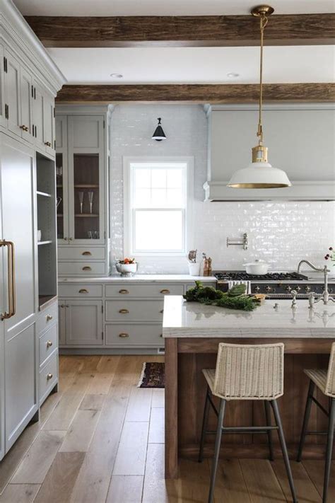 25 Best Modern Farmhouse Kitchens Trending On Pinterest Homemydesign
