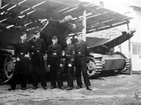 Stug 40 Of Waffen Ss 9th Ss Panzer Division Hohenstaufen World War Photos