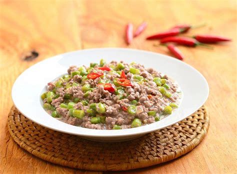 You can use other kinds of vegetables like string beans or river spinach (kangkong), but i like to use winged beans (sigarilyas) because of their unusual shape. Gising Gising | Recipe (With images) | Delicious vegetables