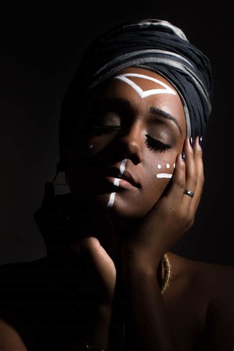 Beleza Negra Africana Maquiagem Africana Pinturas Africanas