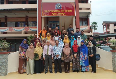 Maybe you would like to learn more about one of these? BELAJAR HOTS DAN LITERASI DI UNIVERSITY OF MALAYA - alaMasEdy